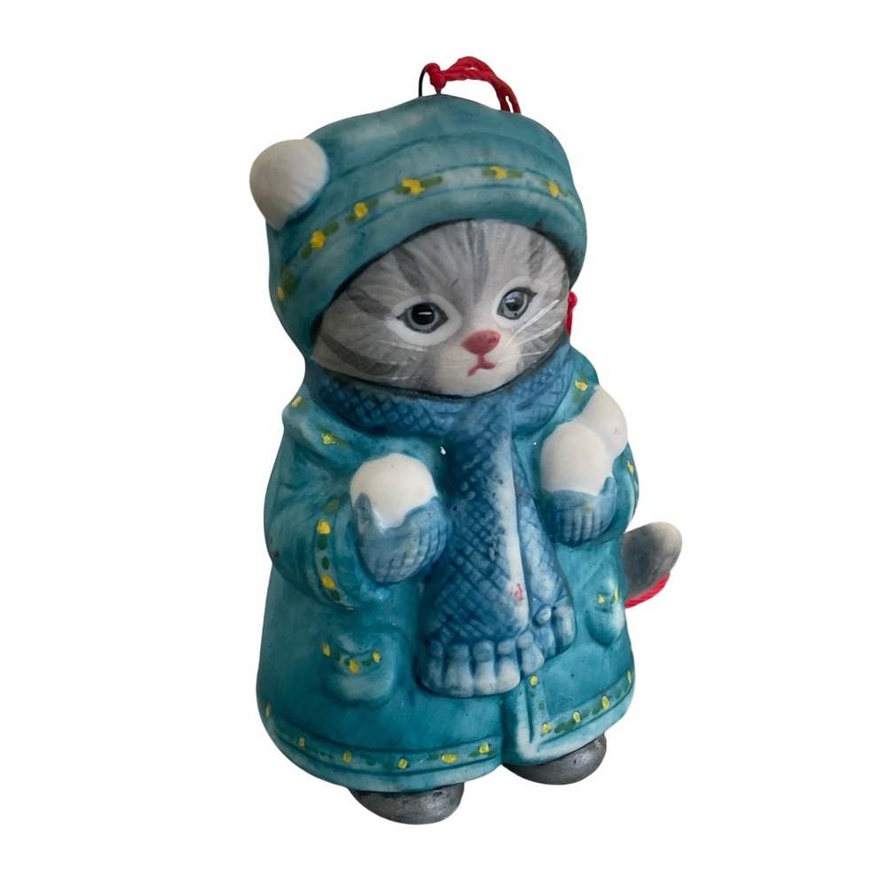 SCHMIDT KITTY CUCUMBER Vintage 1985 Ornament w/Snowballs NWOT